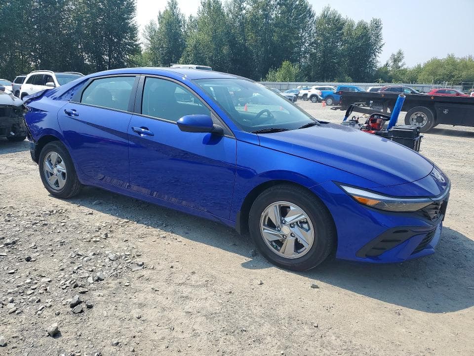 2026 HYUNDAI ELANTRA SE 4