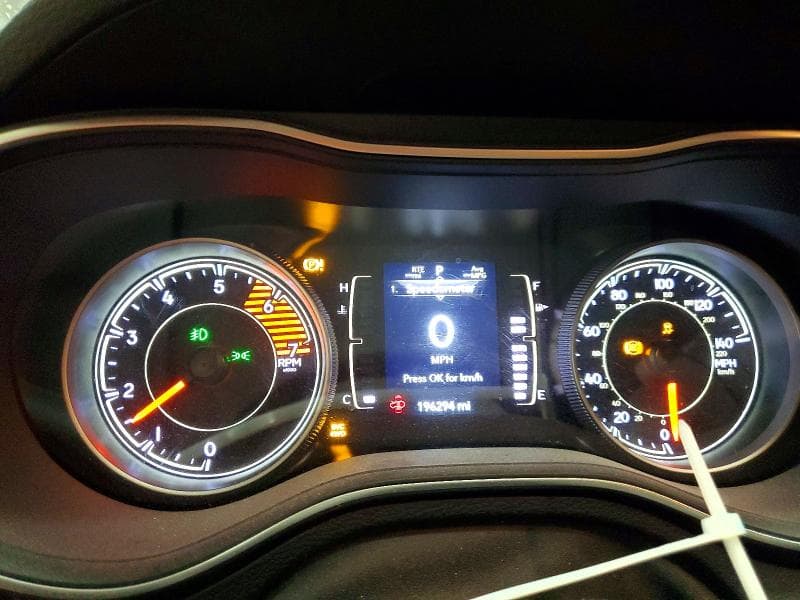 2020 JEEP CHEROKEE LATITUDE PLUS 9