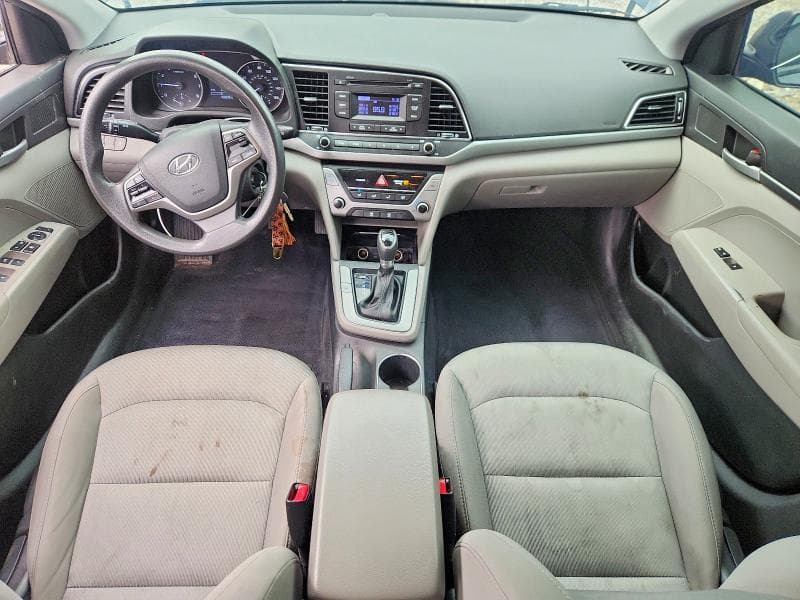 2017 HYUNDAI ELANTRA SE 8
