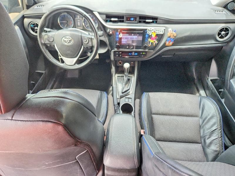 2019 TOYOTA COROLLA SE 8