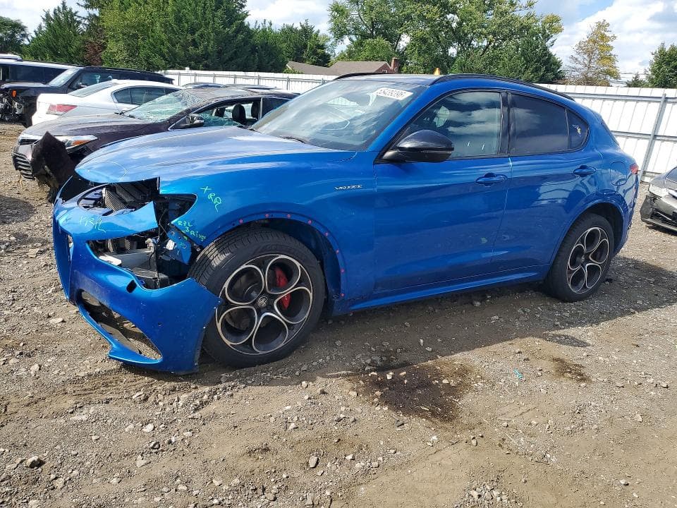 2022 ALFA ROMEO STELVIO TI
