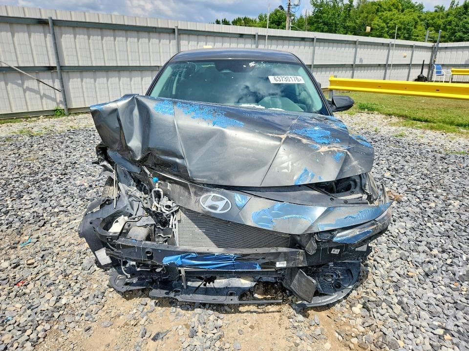 2024 HYUNDAI ELANTRA SEL 5