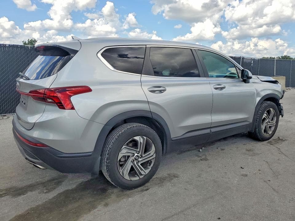 2021 HYUNDAI SANTA FE SE 3