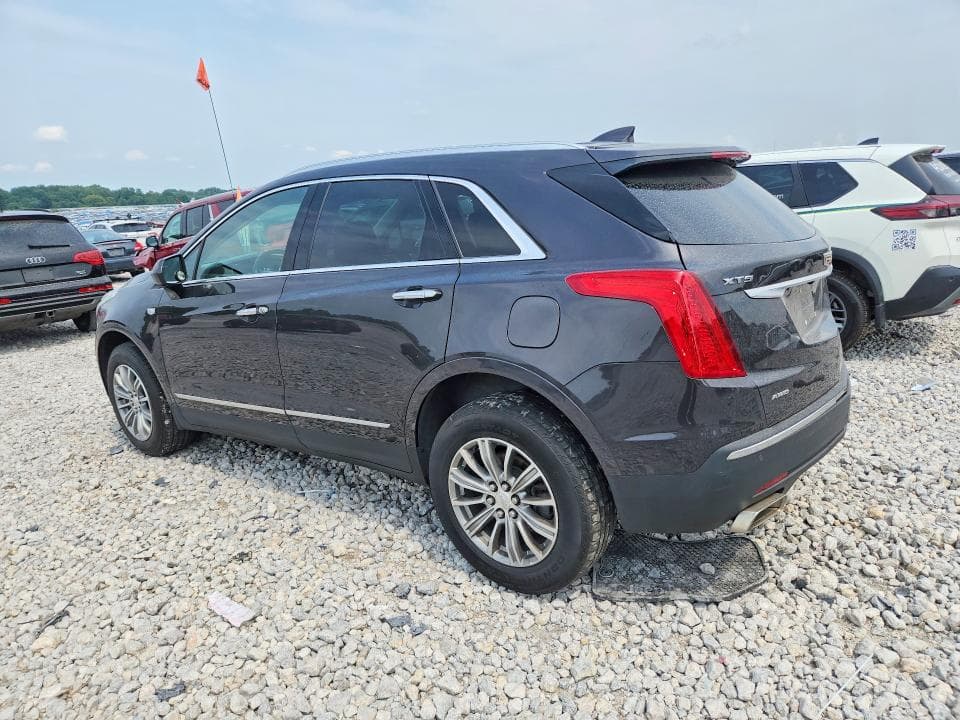 2017 CADILLAC XT5 LUXURY 2