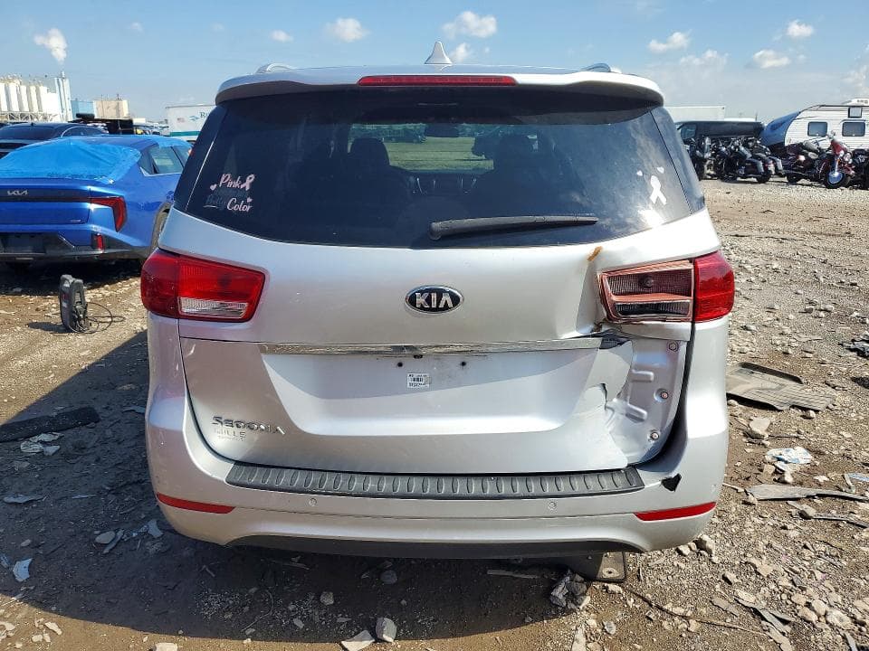 2018 KIA SEDONA LX 6