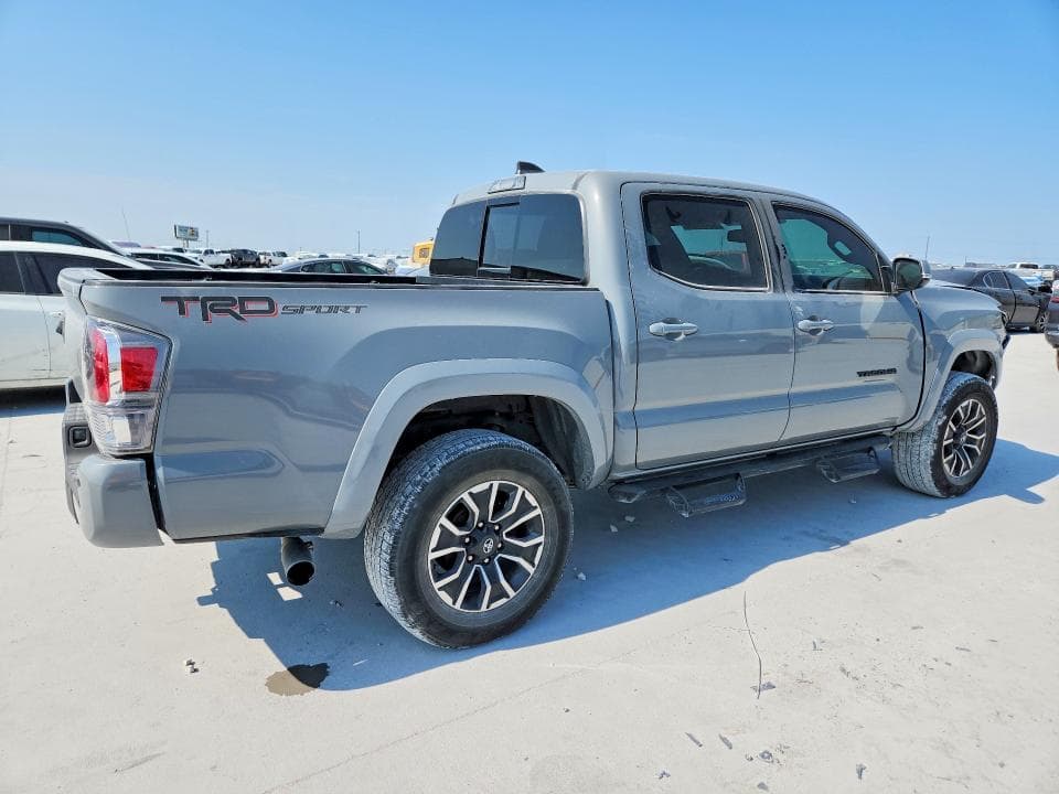 2021 TOYOTA TACOMA TRD SPORT 3