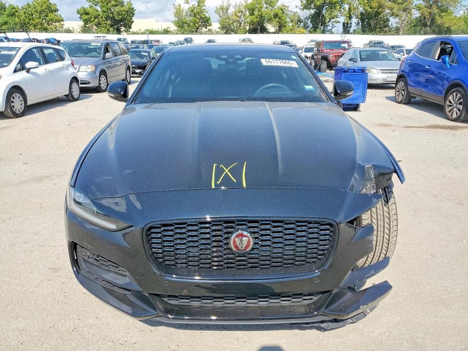 2020 JAGUAR XE S 5