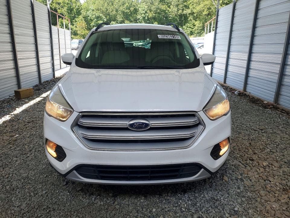 2018 FORD ESCAPE SE 5