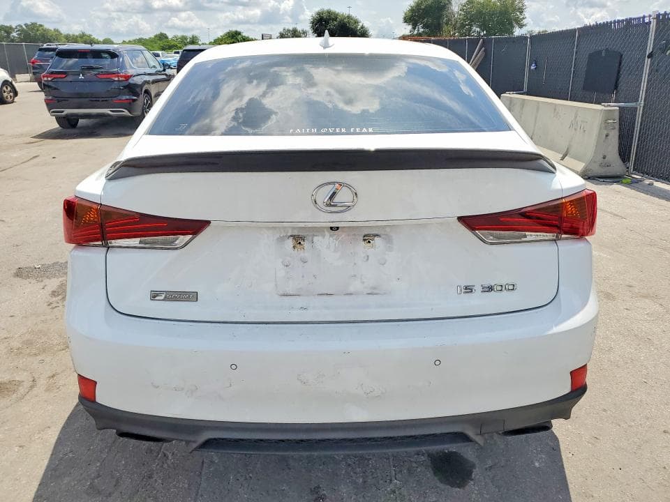 2019 LEXUS IS 300 6
