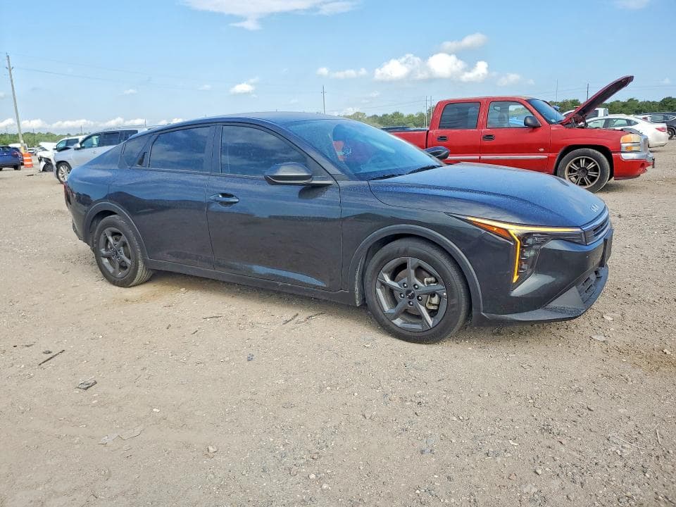 2025 KIA K4 LXS 4