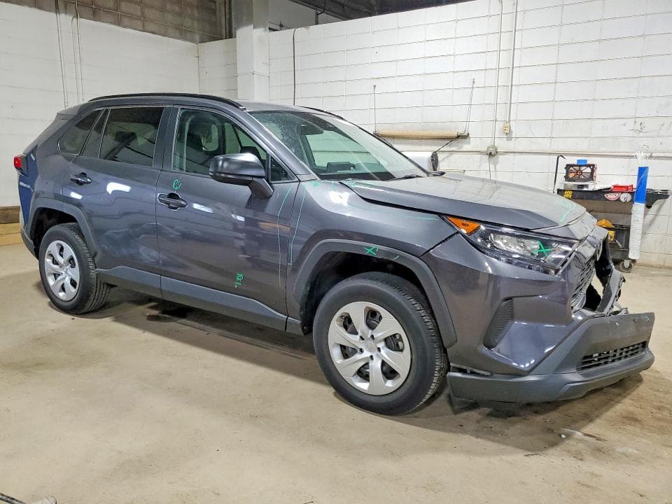2021 TOYOTA RAV4 LE 4