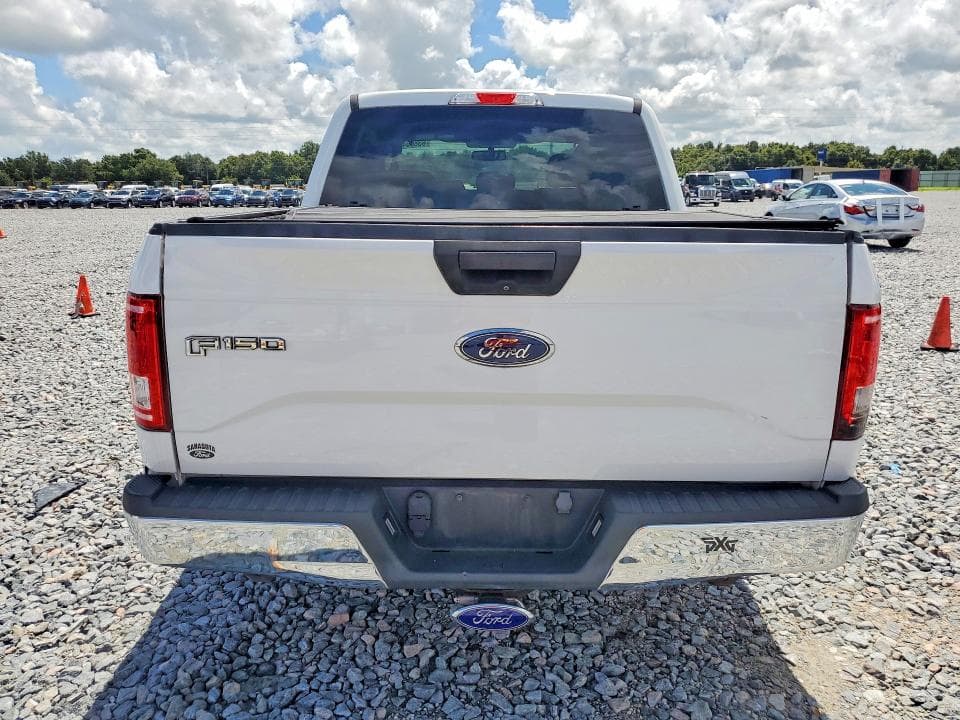 2017 FORD F150 SUPERCREW 6