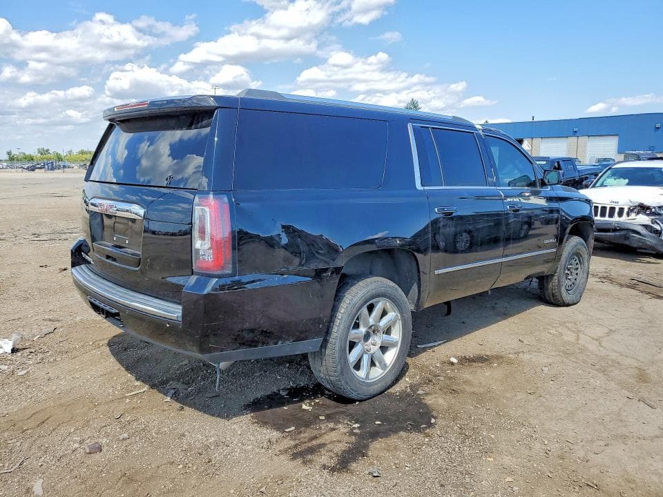 2017 GMC YUKON XL DENALI 3