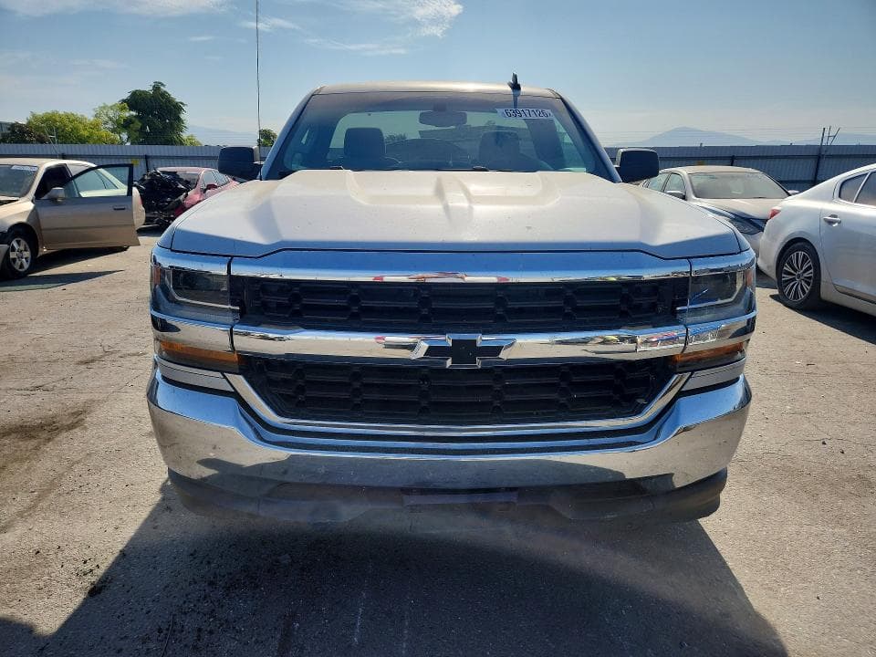 2017 CHEVROLET SILVERADO C1500 5