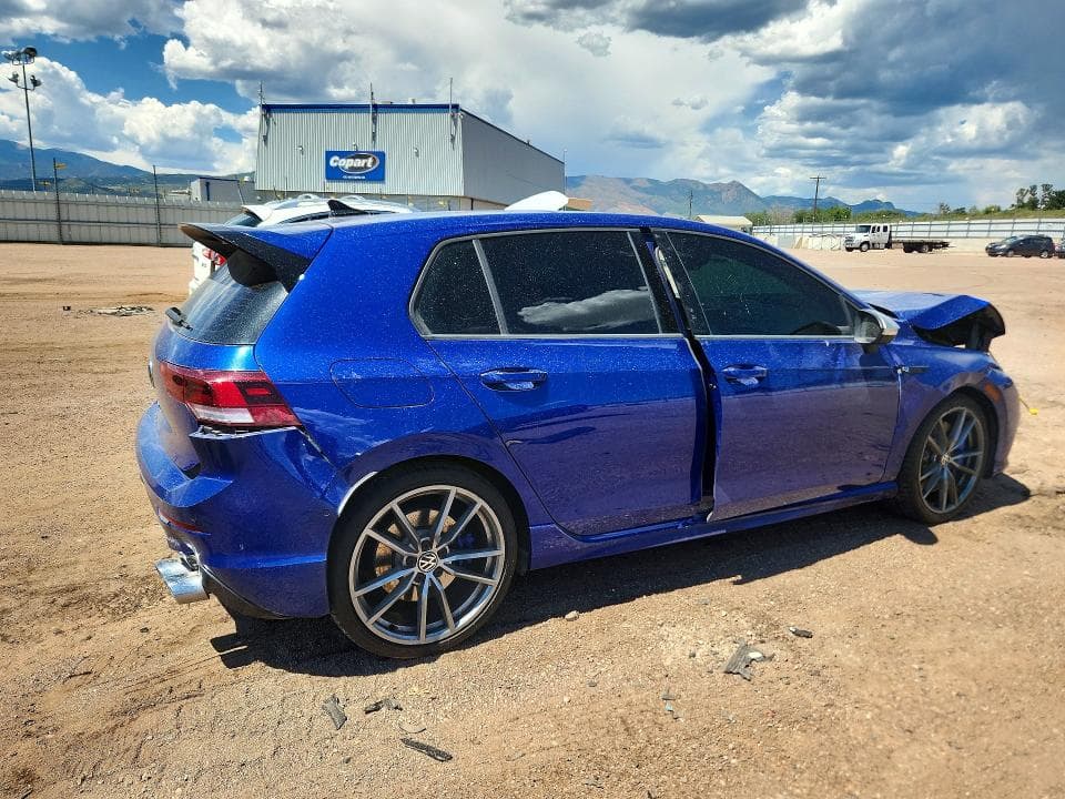2024 VOLKSWAGEN GOLF R 3