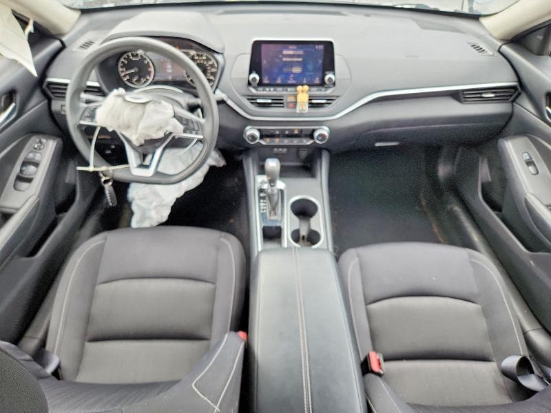 2022 NISSAN ALTIMA SV 8
