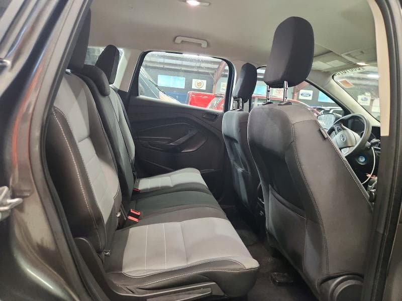2018 FORD ESCAPE S 11