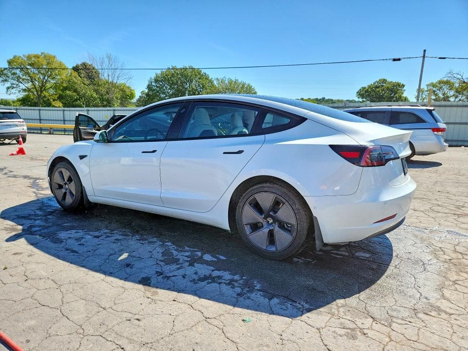 2022 TESLA MODEL 3 2