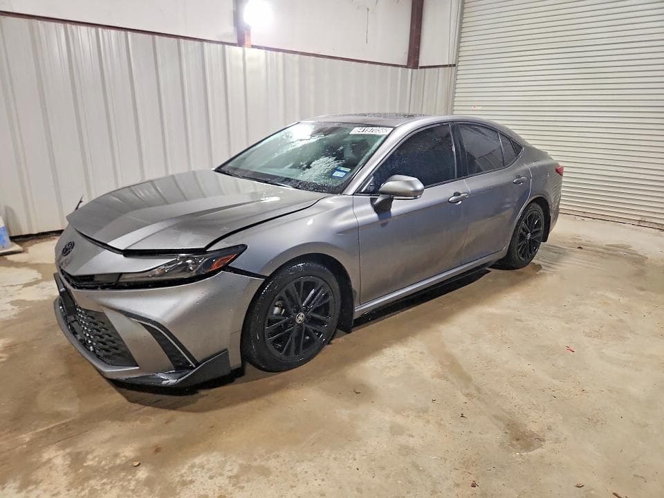 2025 TOYOTA CAMRY SE - 1