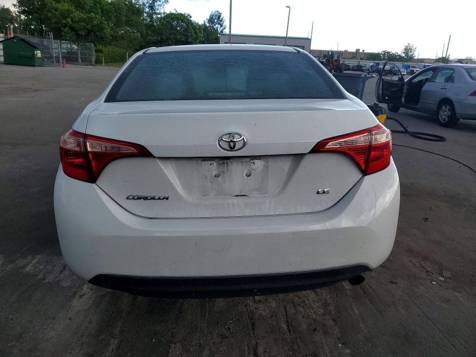 2018 TOYOTA COROLLA LE 6