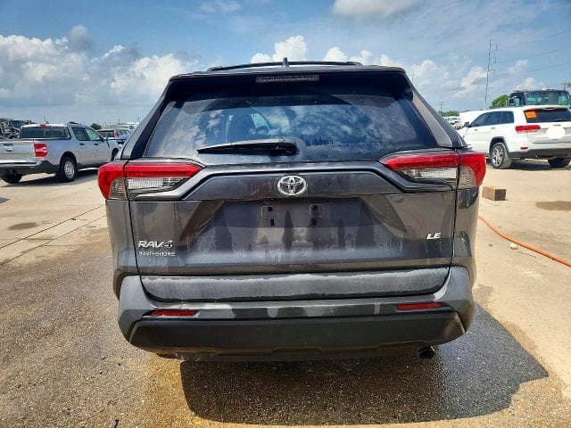2019 TOYOTA RAV4 LE 6