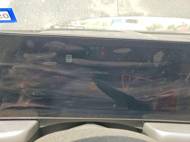 2025 HYUNDAI SONATA HYBRID LIMITED 9
