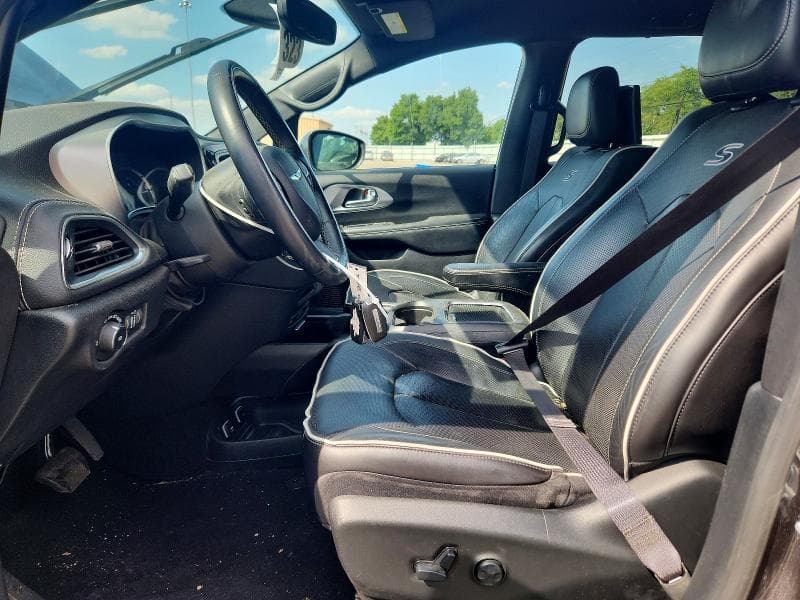 2020 CHRYSLER PACIFICA HYBRID LIMITED 7