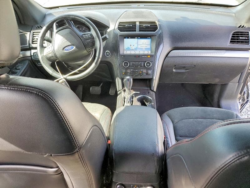 2019 FORD EXPLORER XLT 8