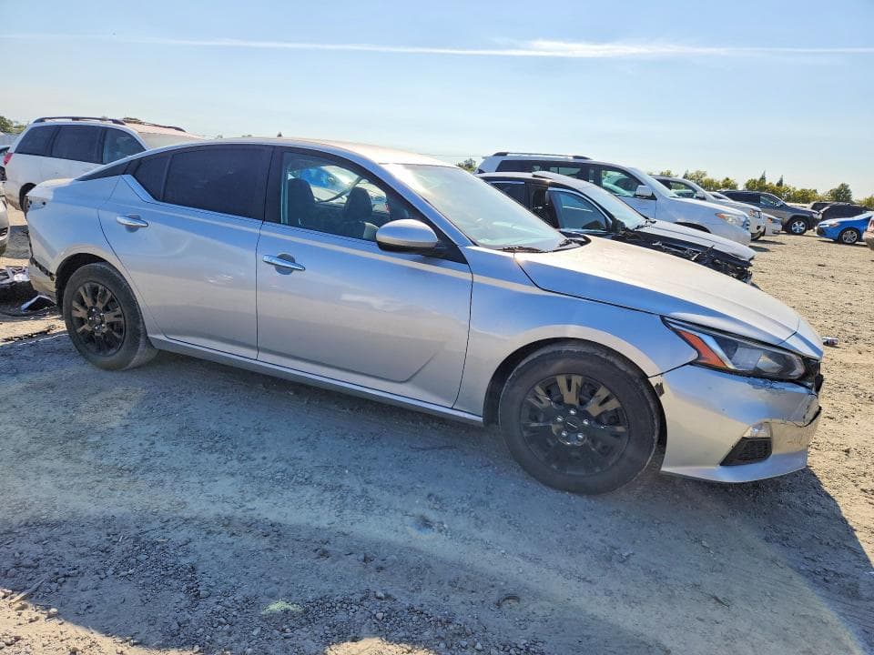 2020 NISSAN ALTIMA S 4