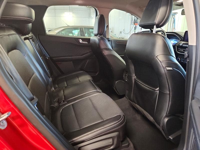 2020 FORD ESCAPE TITANIUM 11