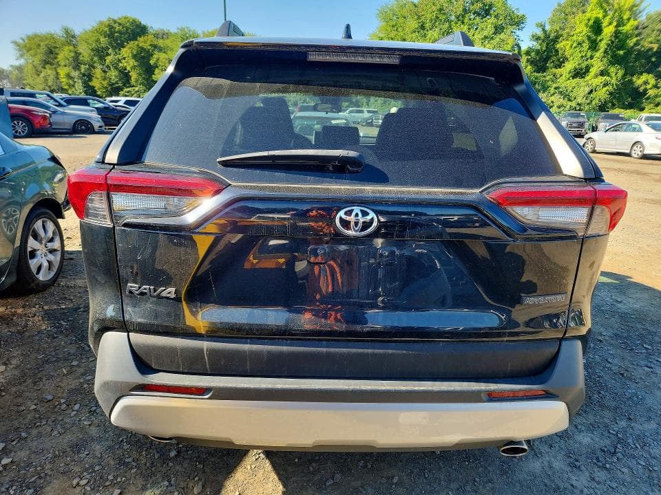 2020 TOYOTA RAV4 ADVENTURE 6