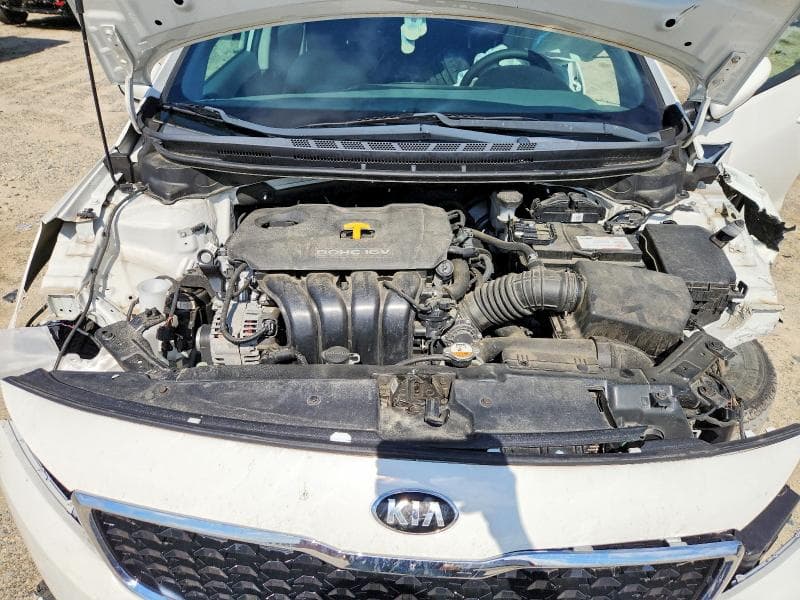 2017 KIA FORTE LX 11