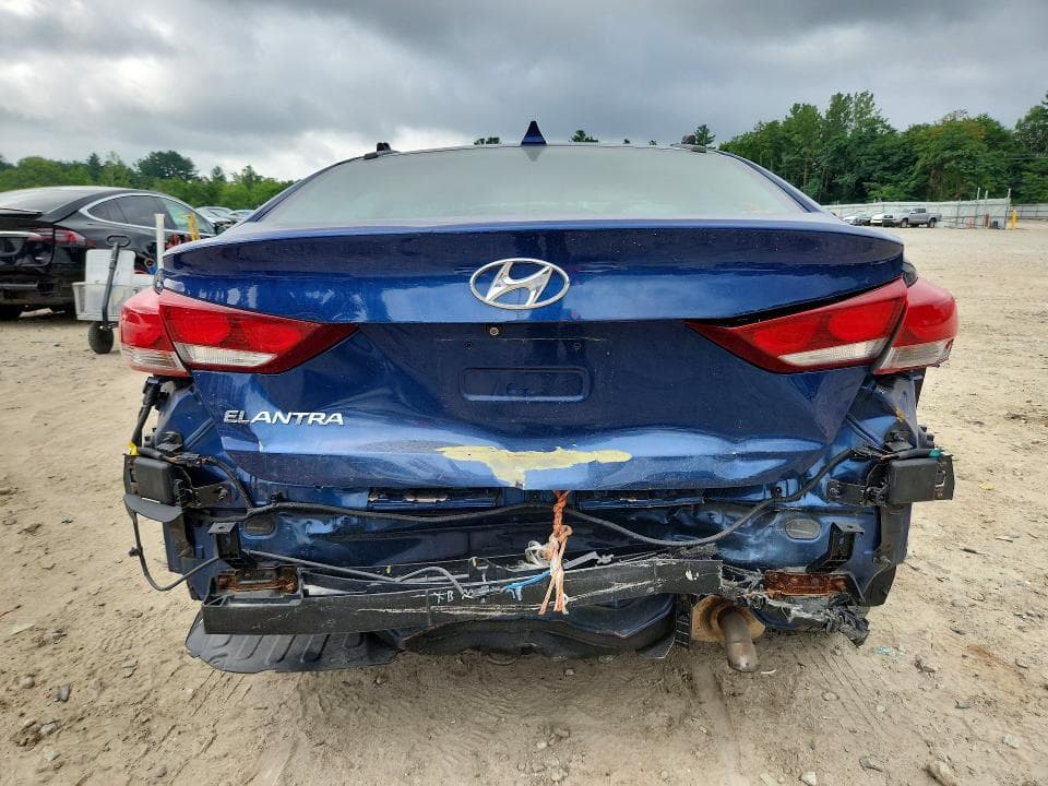2017 HYUNDAI ELANTRA ECO 6
