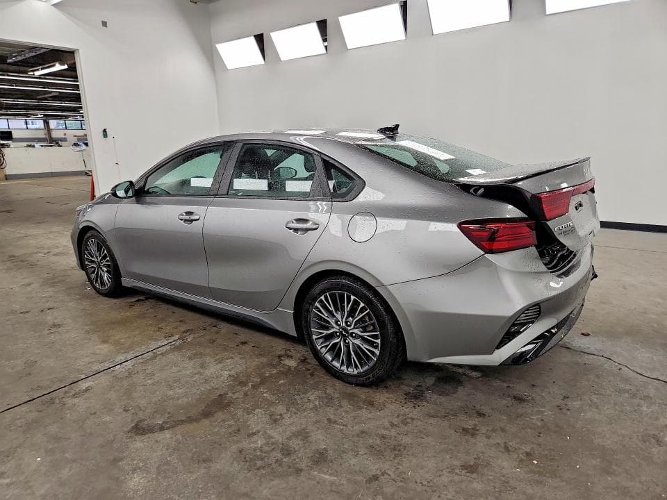 2023 KIA FORTE GT LINE 2
