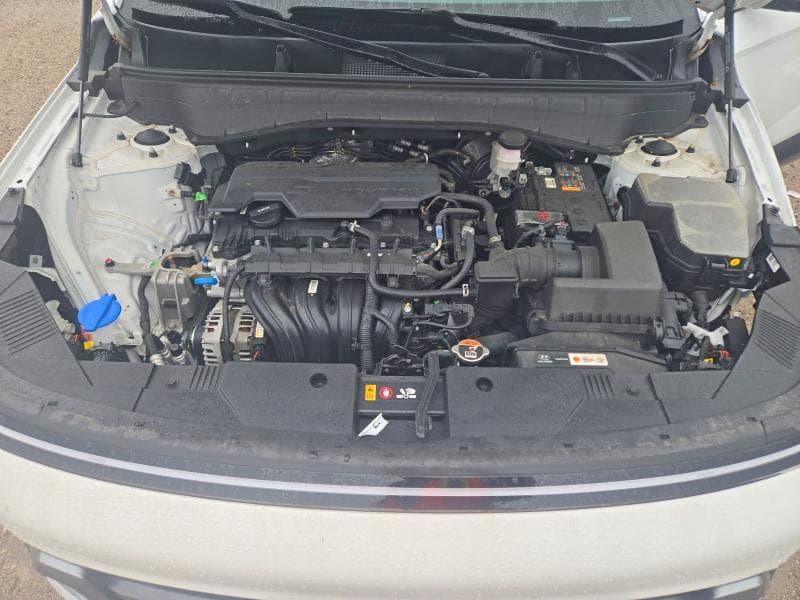 2025 HYUNDAI KONA SEL 12