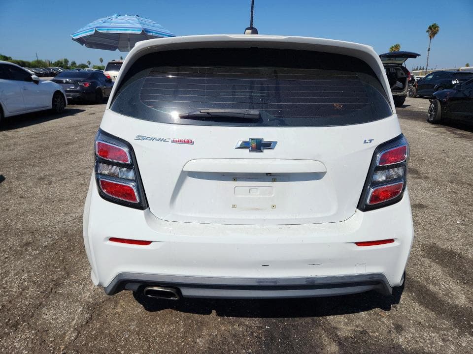 2018 CHEVROLET SONIC LT 6