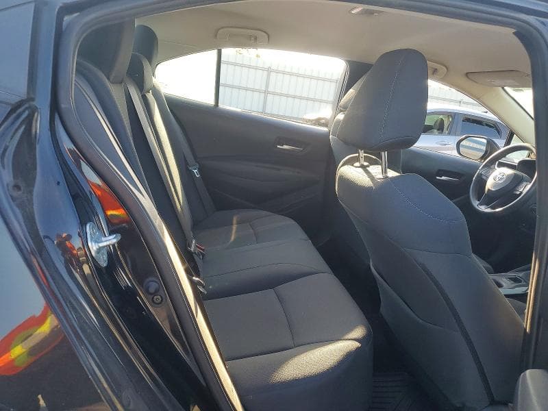 2021 TOYOTA COROLLA LE 10