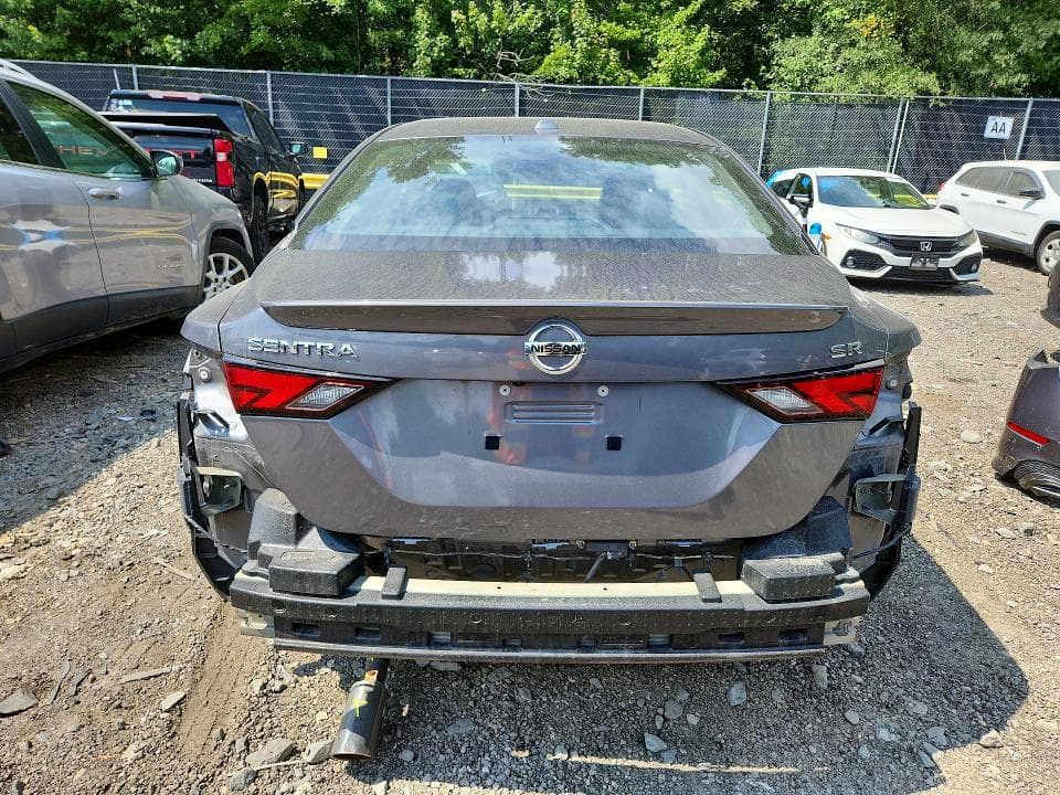 2021 NISSAN SENTRA SR 6