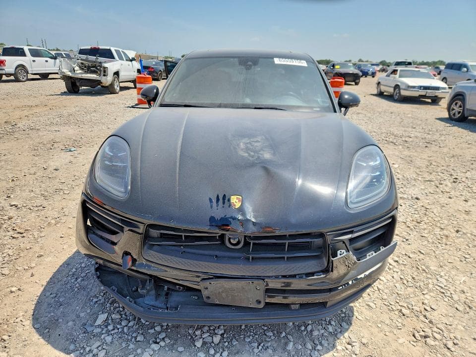 2024 PORSCHE MACAN BASE 5