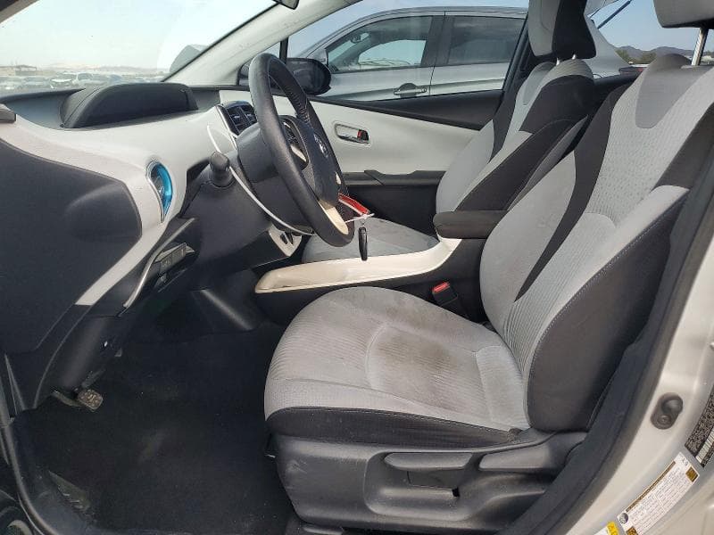 2017 TOYOTA PRIUS THREE 7