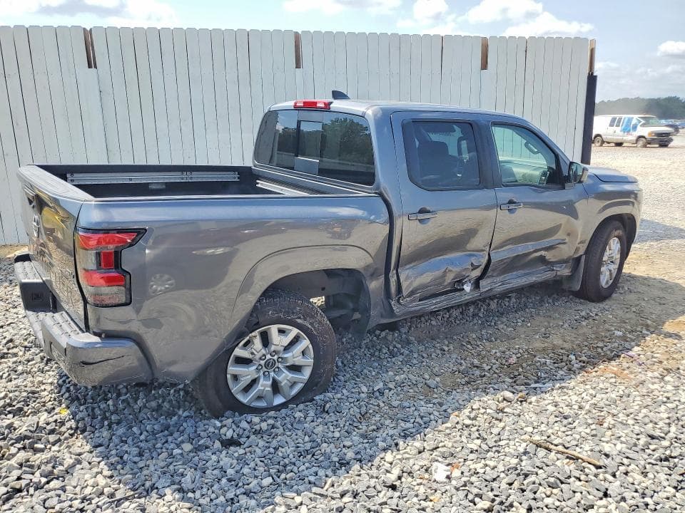 2023 NISSAN FRONTIER SV 3