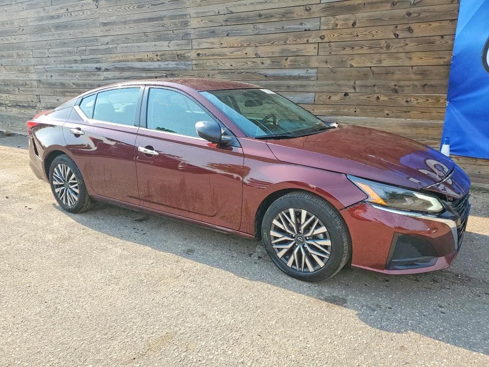 2025 NISSAN ALTIMA SV 4