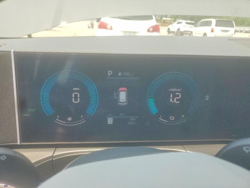 2026 HYUNDAI SANTA FE SE 9