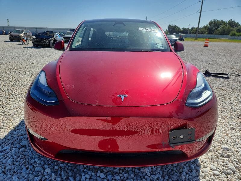 2024 TESLA MODEL Y 11