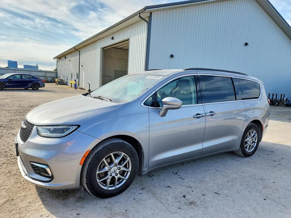 2021 CHRYSLER PACIFICA TOURING - 1
