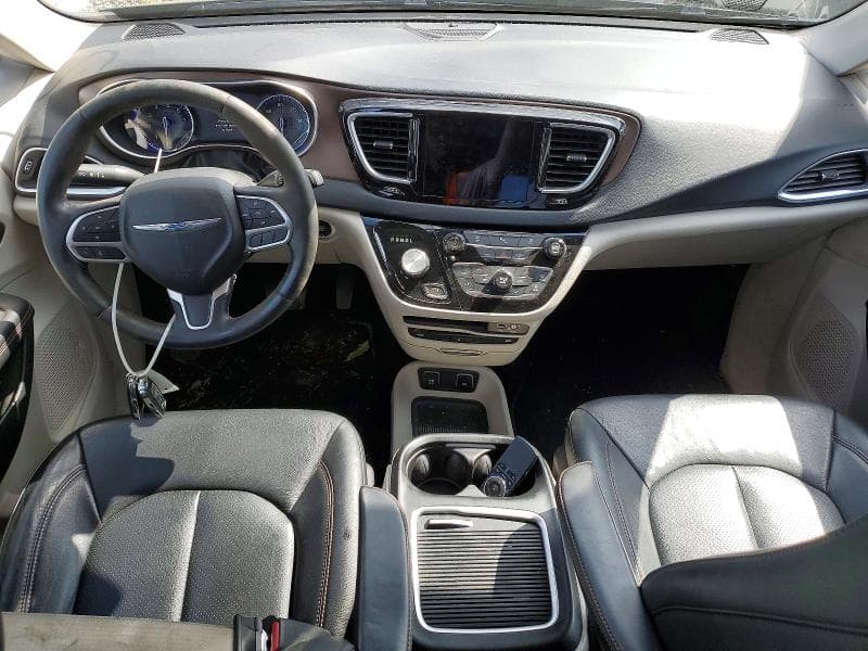 2018 CHRYSLER PACIFICA TOURING L PLUS 8