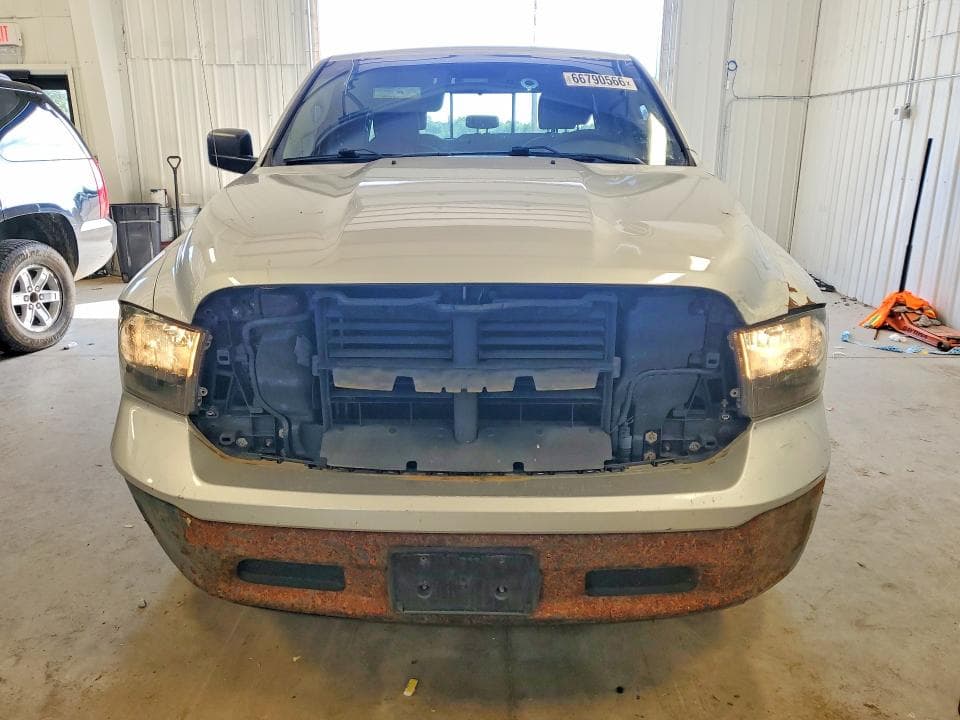 2017 RAM 1500 SLT 5
