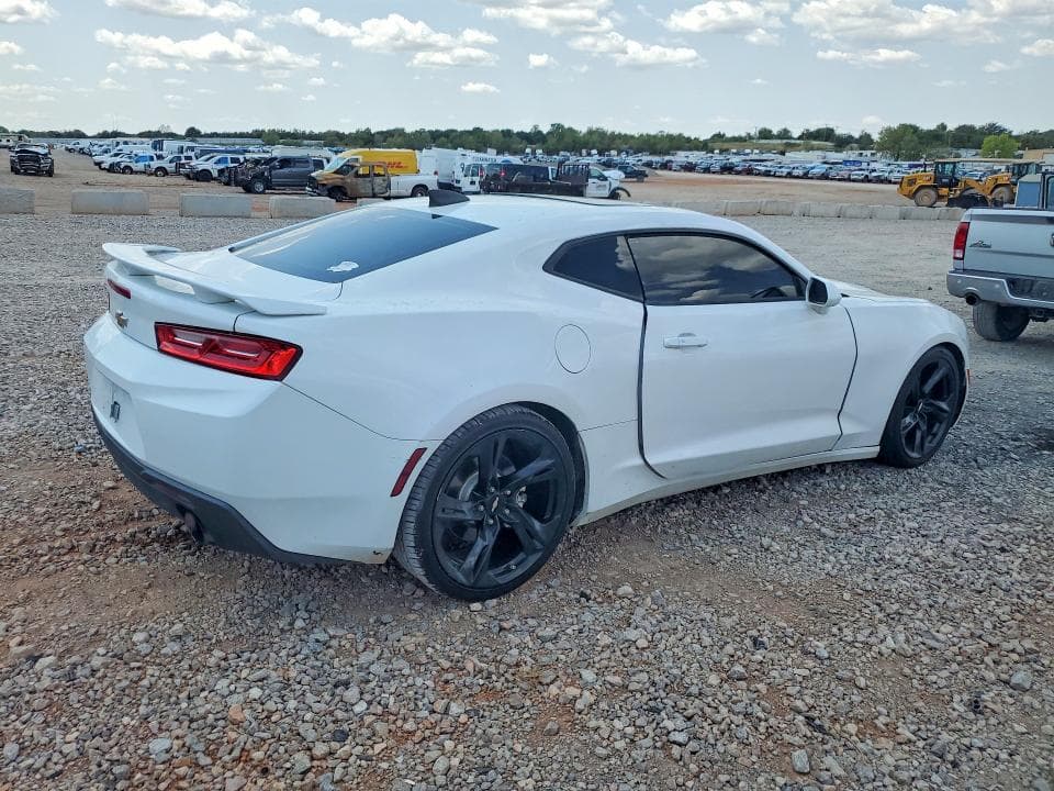2017 CHEVROLET CAMARO LT 3