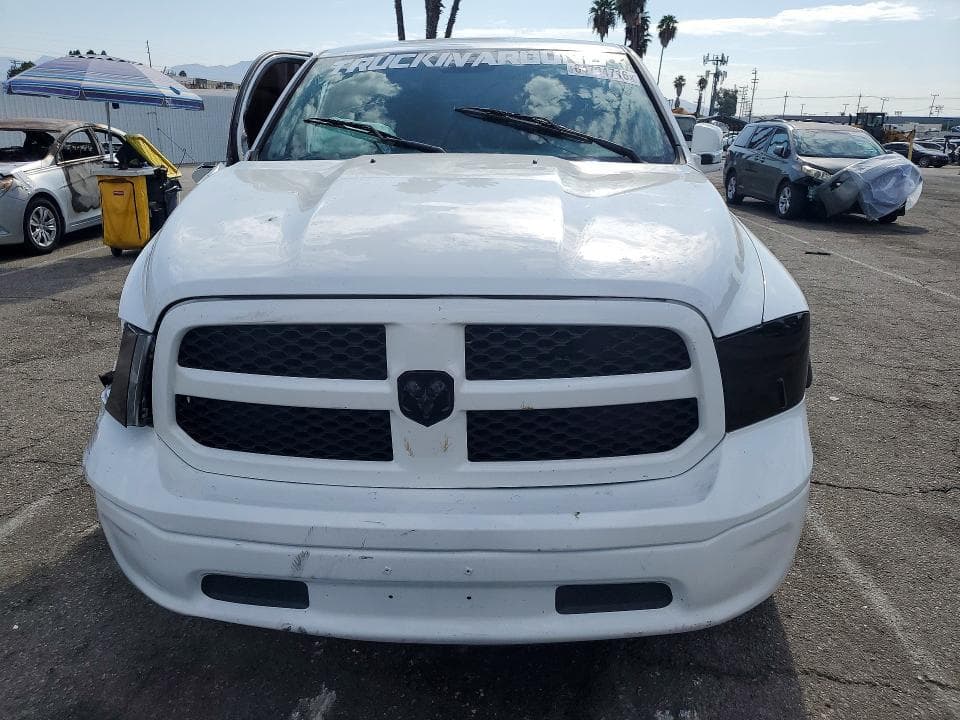 2017 RAM 1500 ST 5