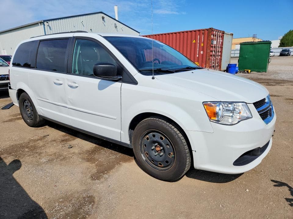2017 DODGE GRAND CARAVAN SE 4